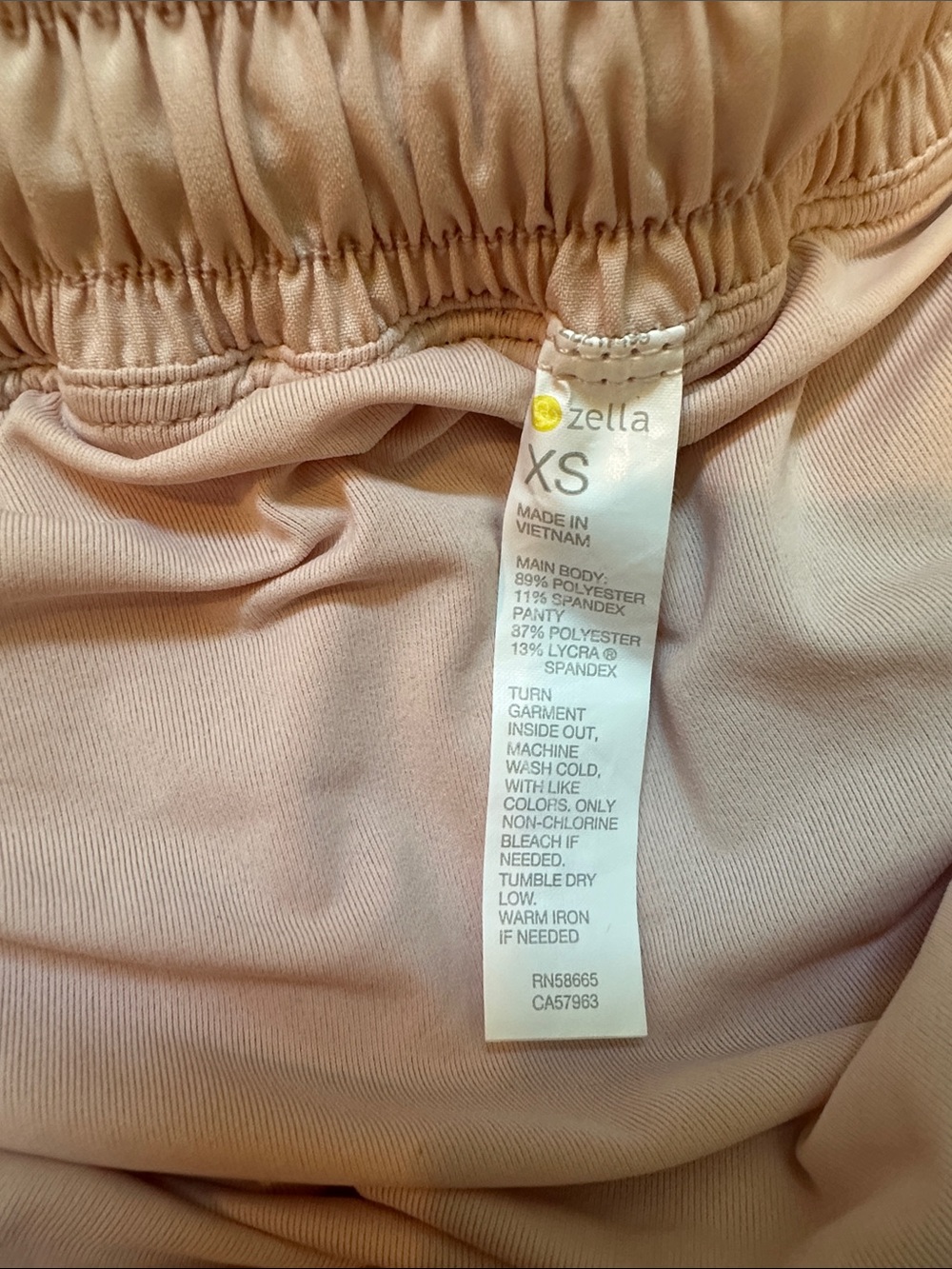 Zella Blush Pink Elastic Waist Athletic Shorts - NWOT - Picture 2 of 4